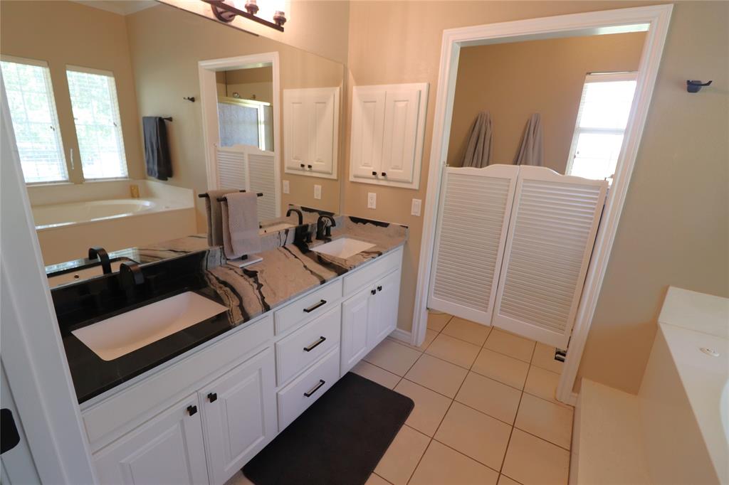 2642 Huddleston Property Photo 30