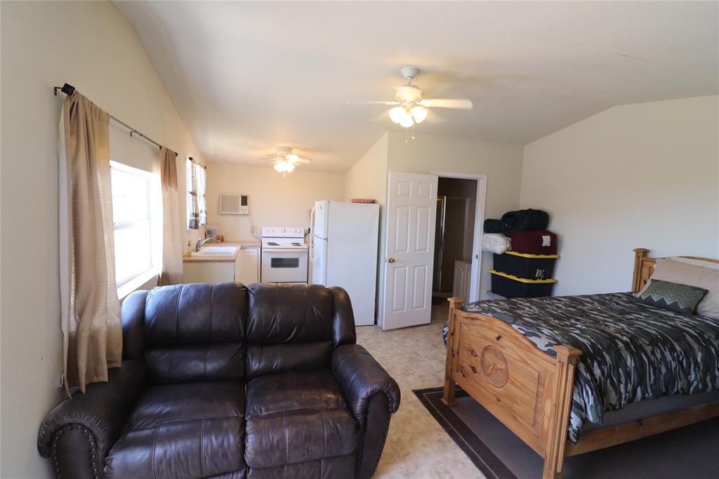 2642 Huddleston Property Photo 36