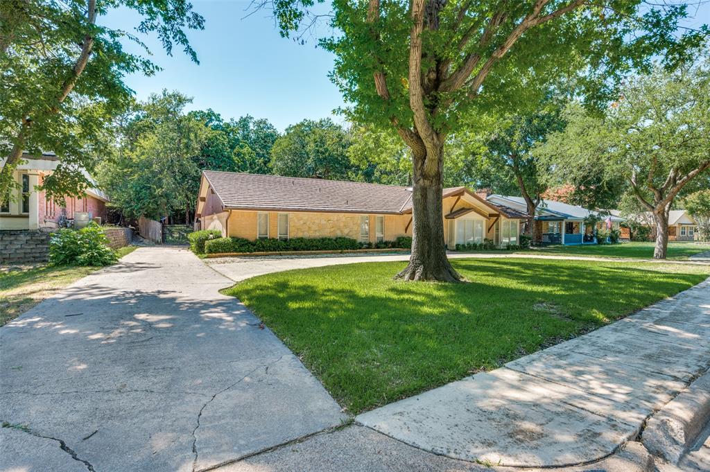 1525 Cripple Creek Drive Property Photo 1