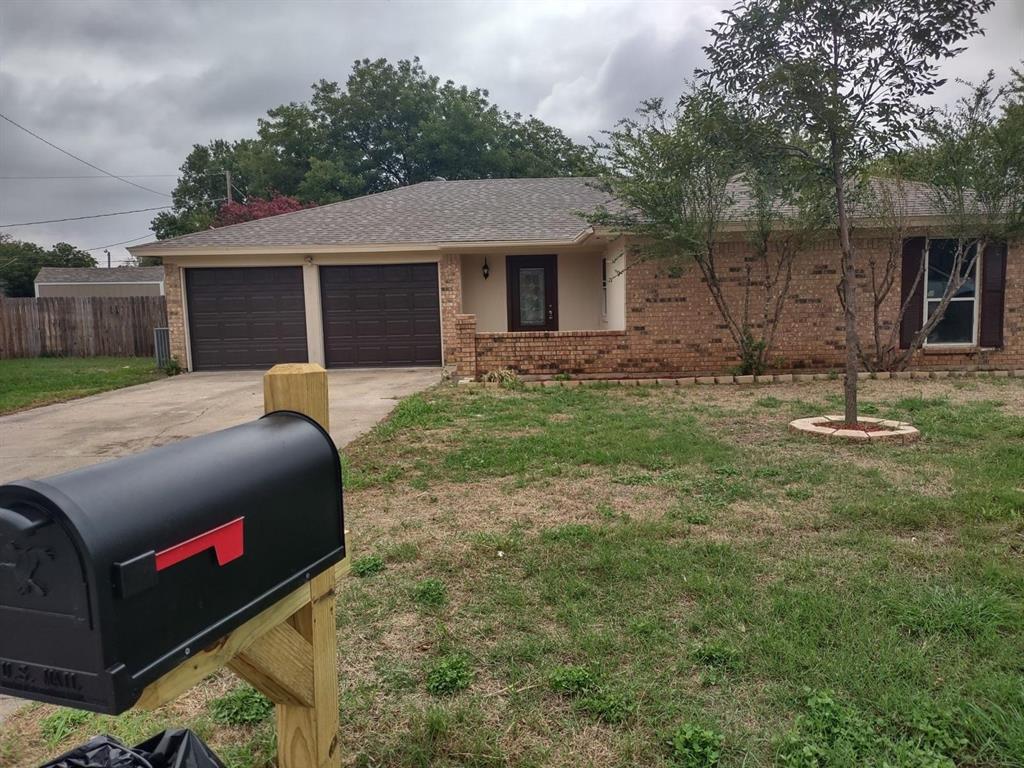 525 Andenwood Court Property Photo 1