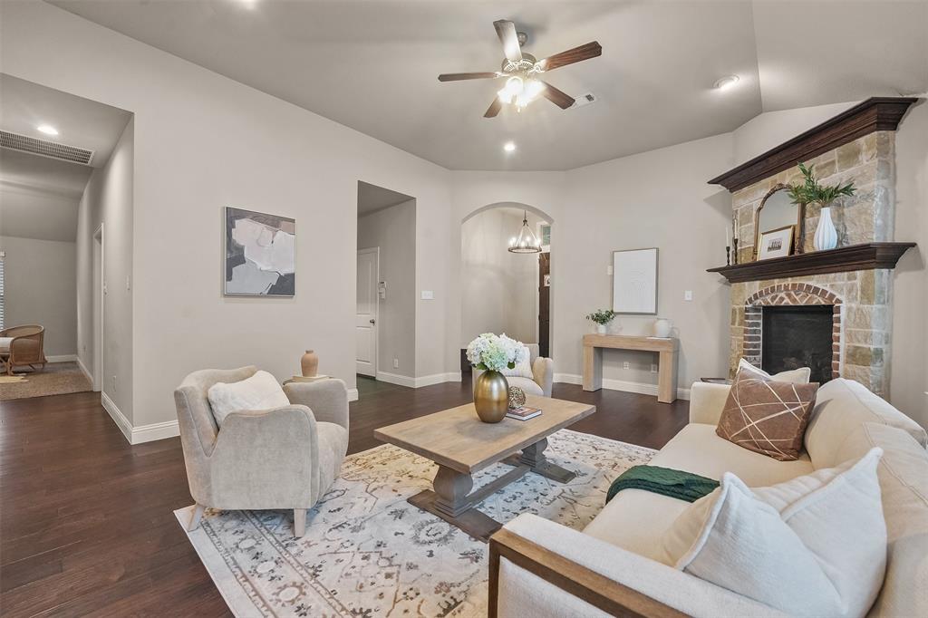 1710 Morning Mist Way Property Photo 8