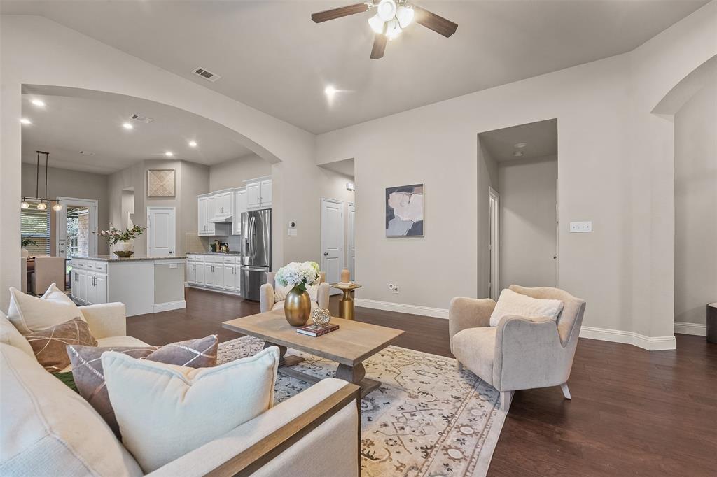 1710 Morning Mist Way Property Photo 9