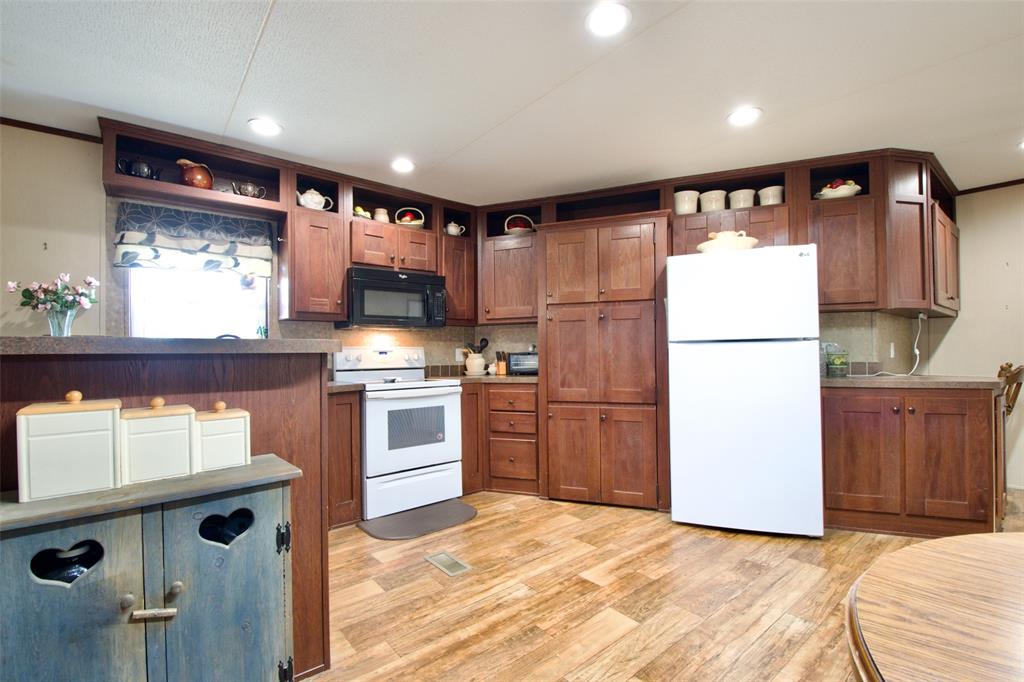 262 County Road 173 Road Property Photo 4