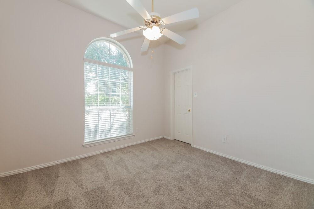 Address Unavailable Property Photo 12