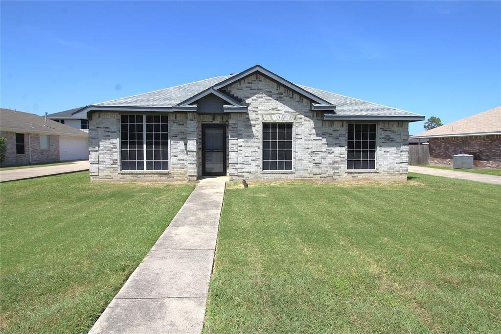 1109 Mockingbird Lane Property Photo 1