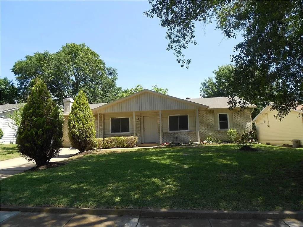 606 Crane Drive Property Photo 1