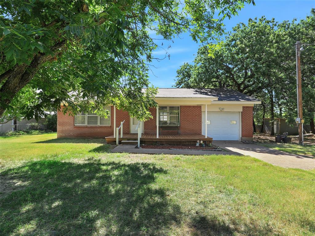 404 Selma Road Property Photo 1