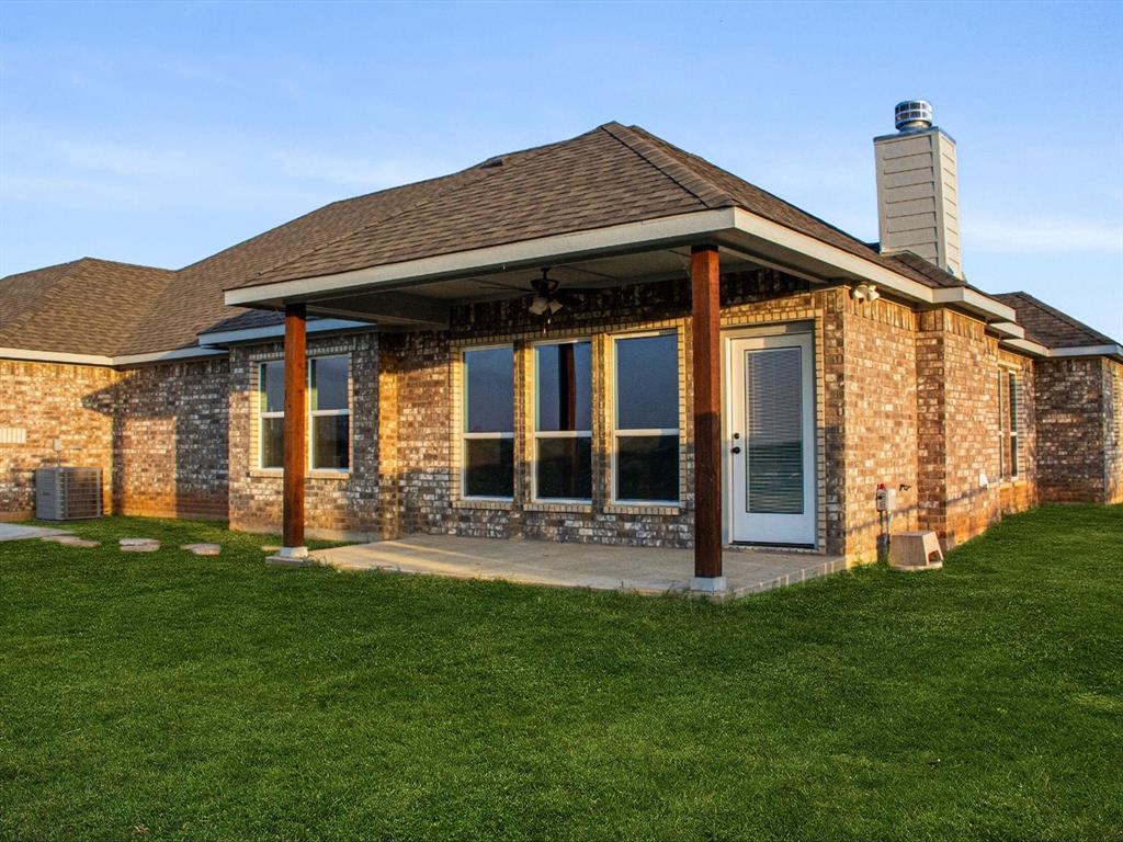 1013 Magnolia Court Property Photo 29