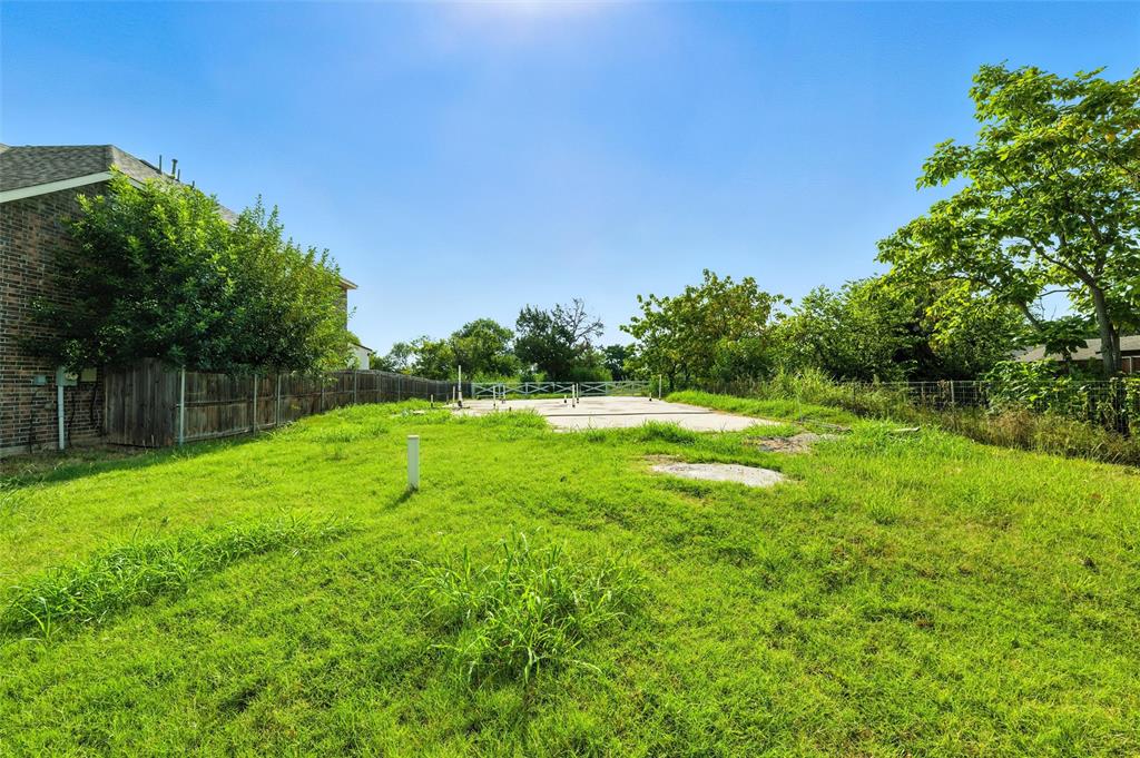 630 N Irving Heights Drive Property Photo 1