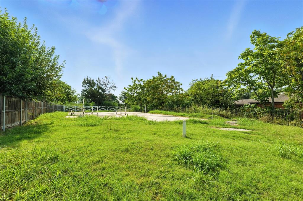 630 N Irving Heights Drive Property Photo 5