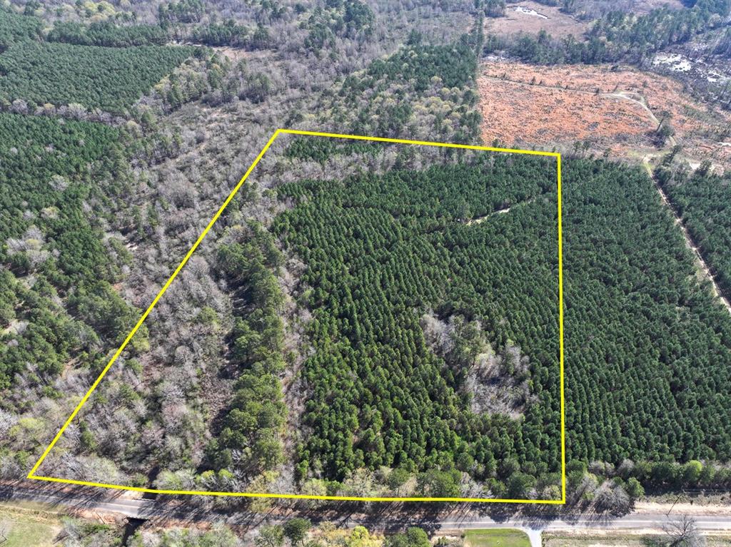 5 United Gas Road 1 Property Photo 1