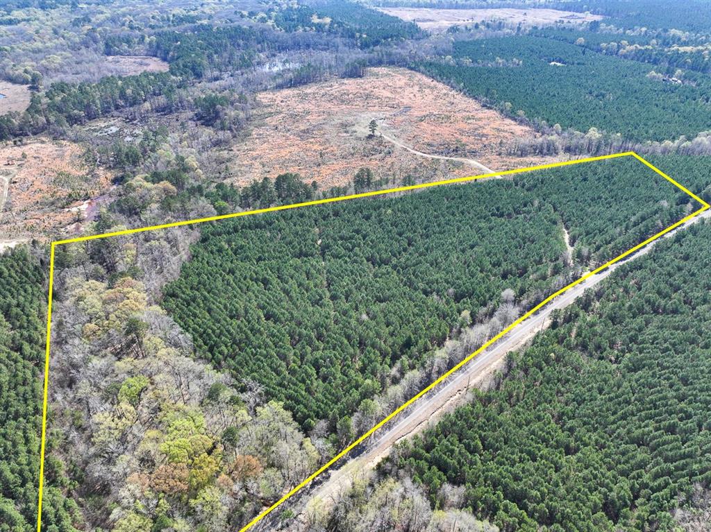 7 United Gas Road 1 Property Photo 1