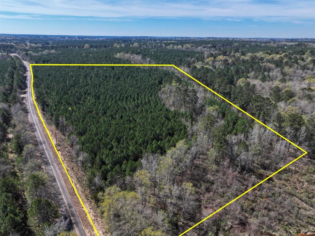 8 United Gas Road 1 Property Photo 1