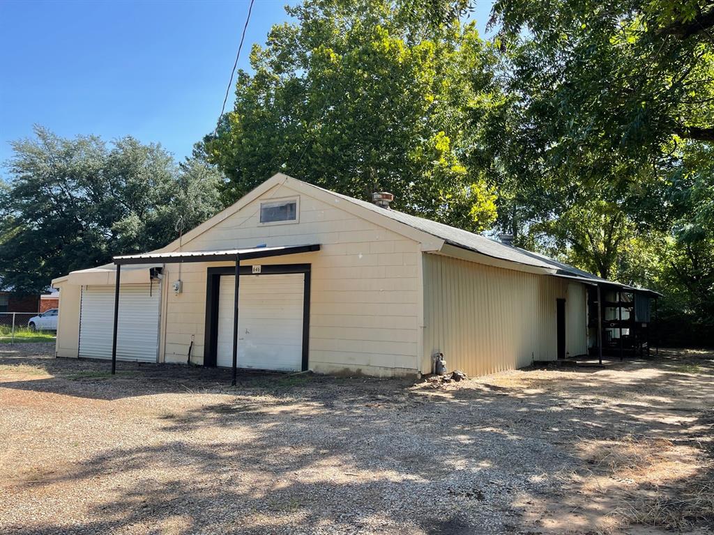 646 Ne 19th Street Property Photo 1