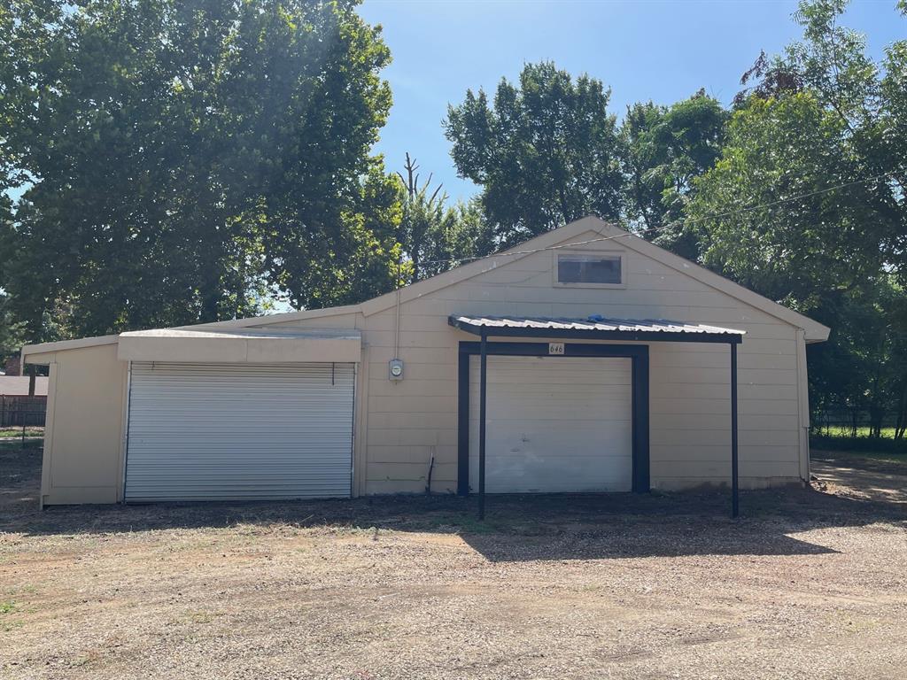646 Ne 19th Street Property Photo 3