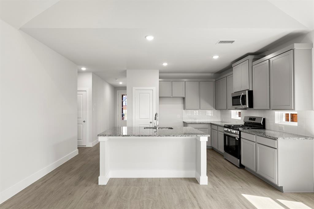 2020 Jasper Meadows Property Photo 3