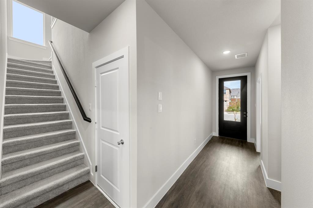 1848 Jasmine June Property Photo 3