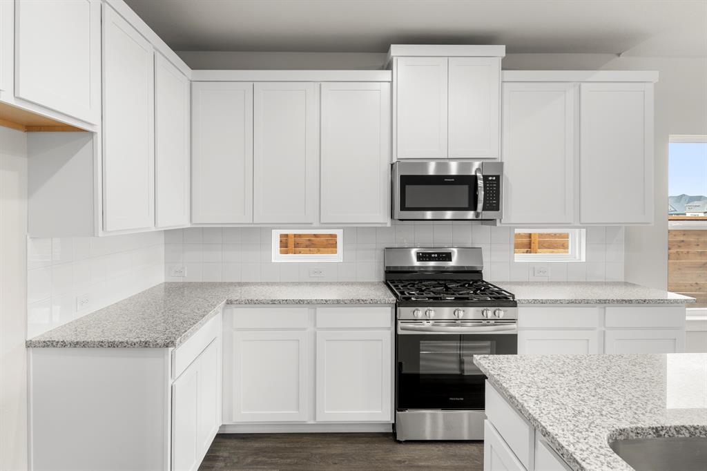 1848 Jasmine June Property Photo 6