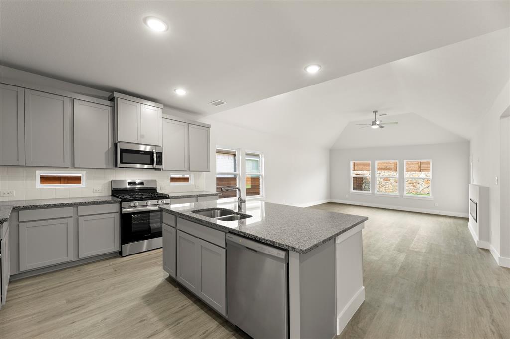 1817 Jasmine June Property Photo 10