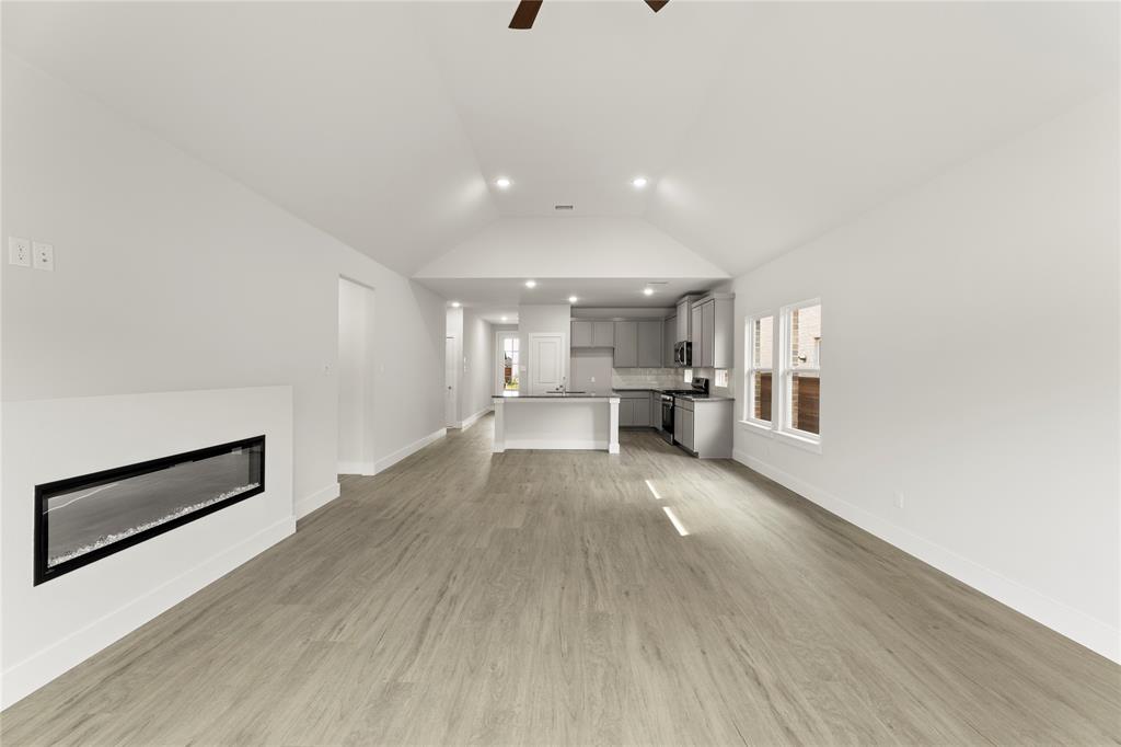 1817 Jasmine June Property Photo 14