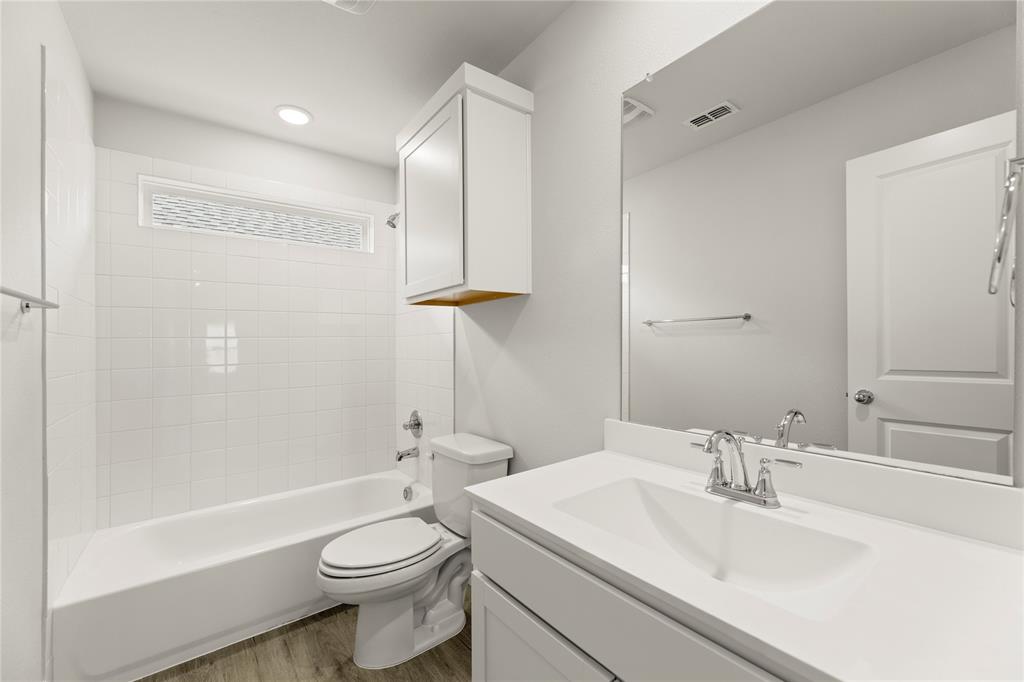 1817 Jasmine June Property Photo 24