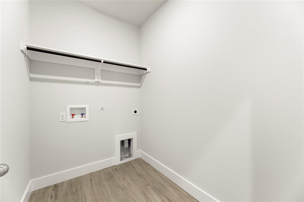 1817 Jasmine June Property Photo 26