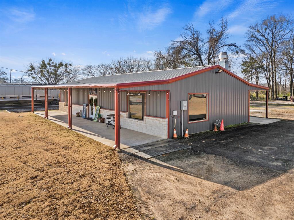 220 Quitman