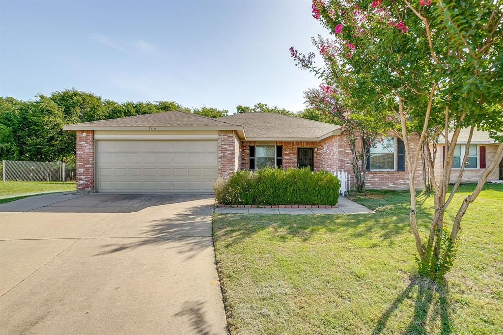 1516 Windy Meadows Drive Property Photo 1