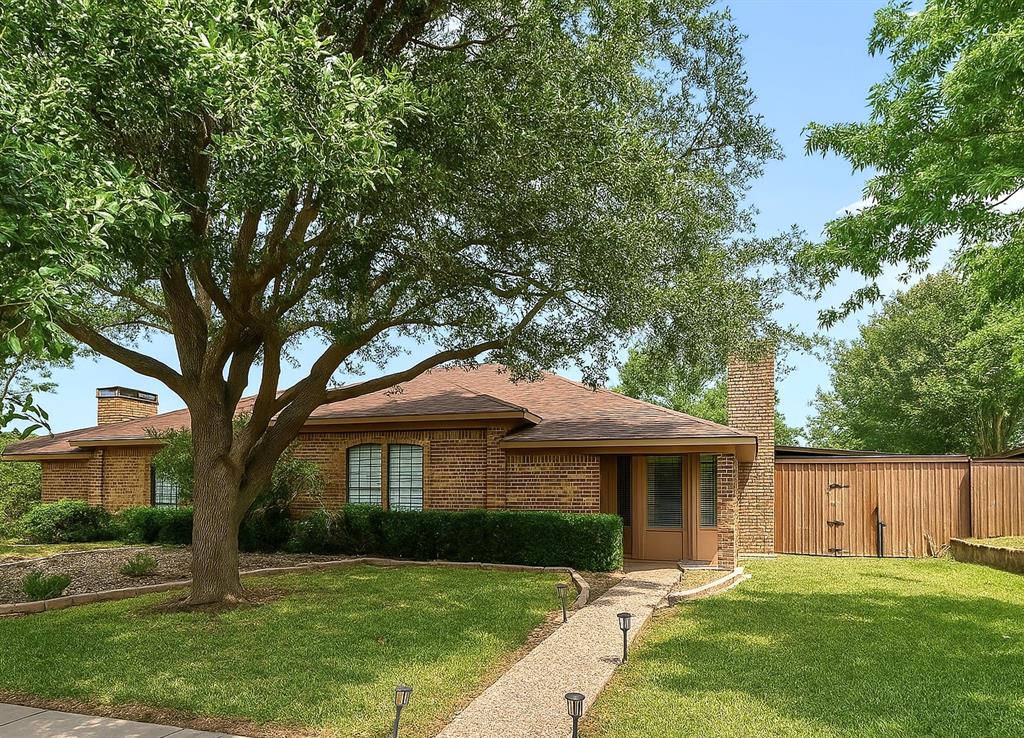 1205 University Drive Property Photo 1