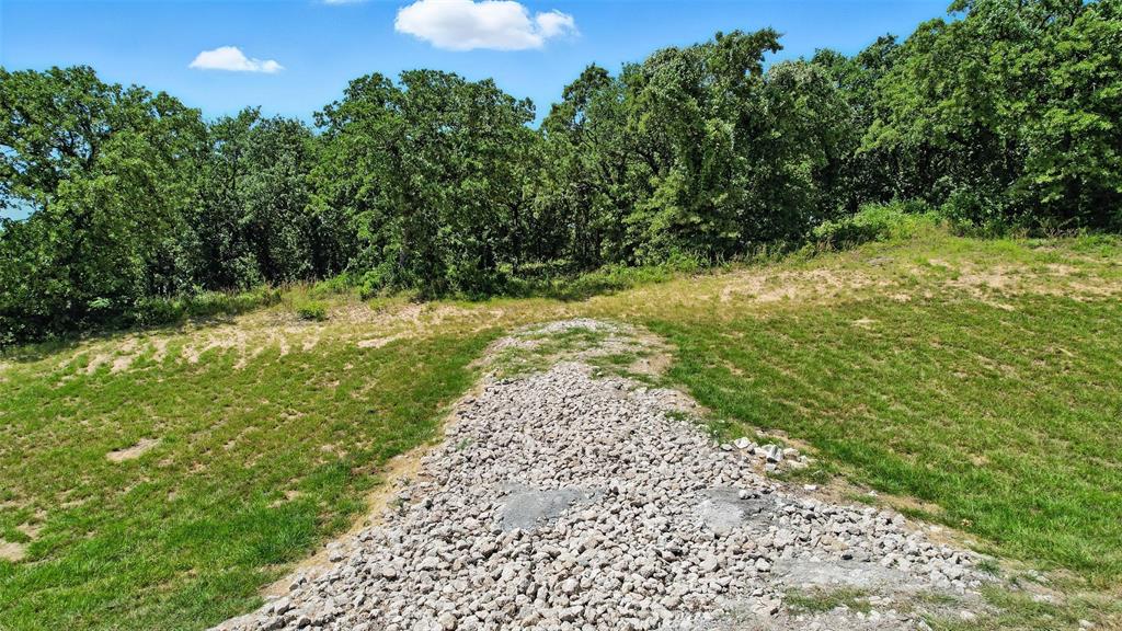 541 Bonnards Peak Road Property Photo 8