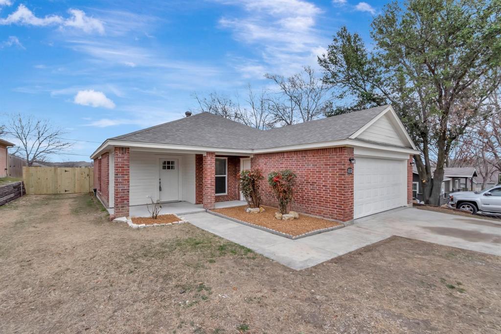 8112 Arbor Avenue Property Photo 2