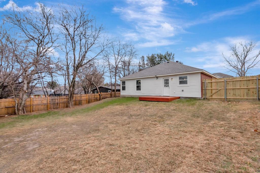 8112 Arbor Avenue Property Photo 27