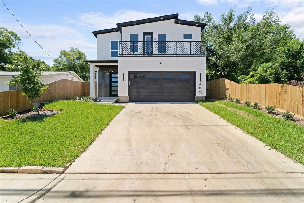 1320 Compton Street Property Photo 1