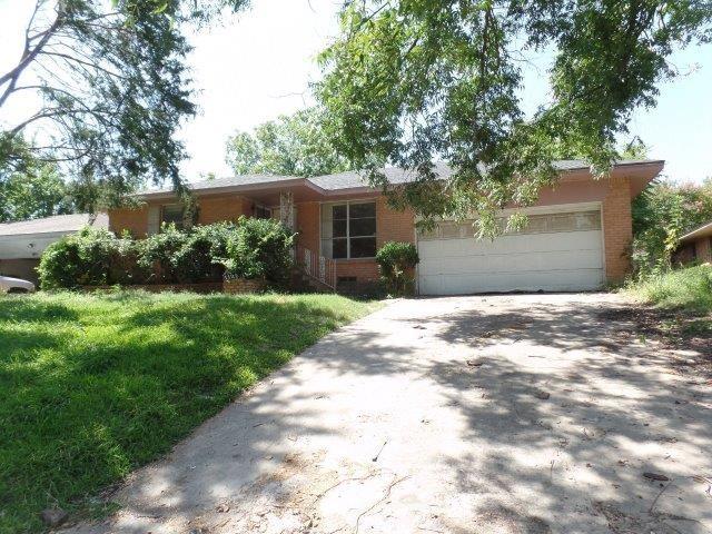 1122 Pinedale Lane Property Photo 1