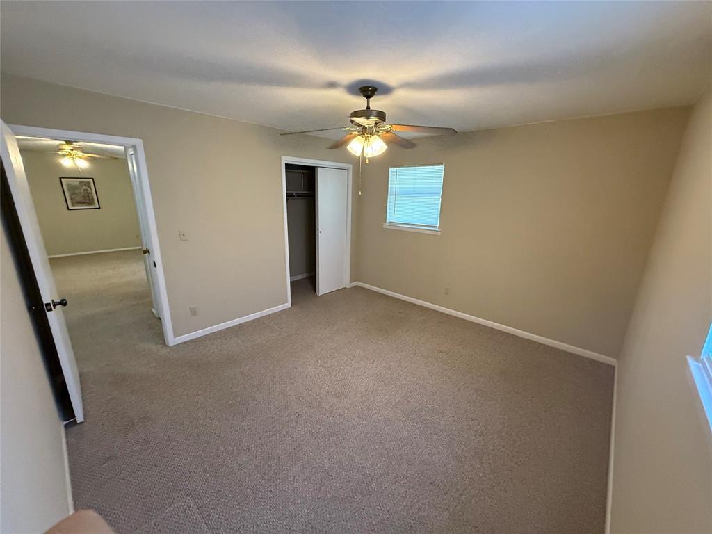 105 W Elm Street Property Photo 12