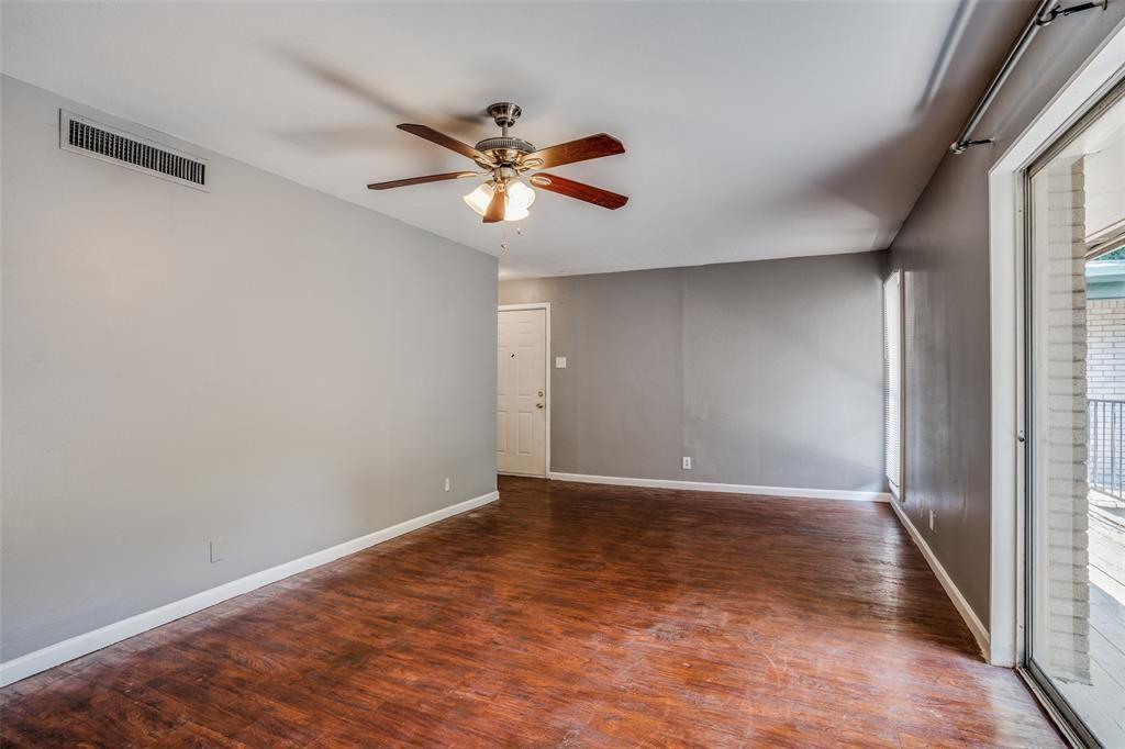 982 S Weatherred Drive B Property Photo 1