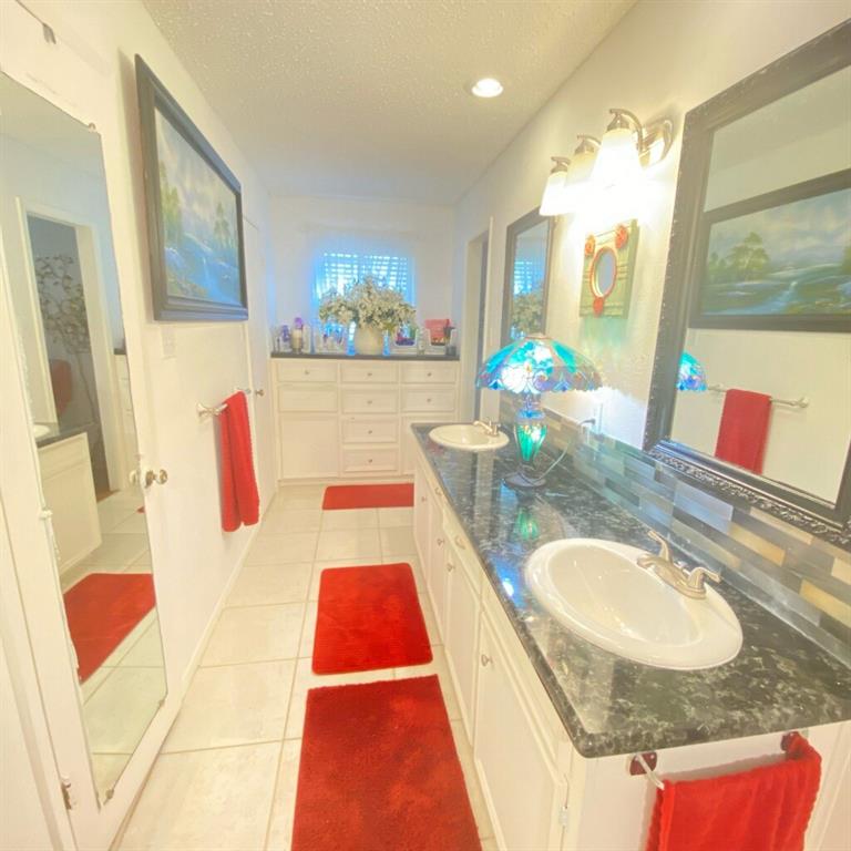 5013 South Drive Property Photo 21