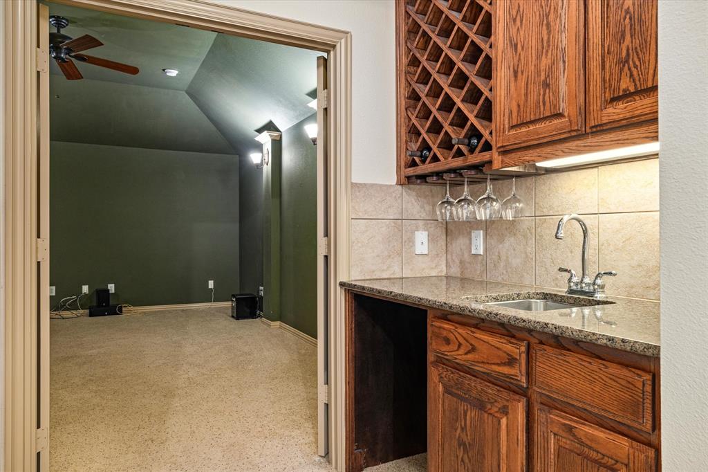 5766 Wellington Lane Property Photo 27