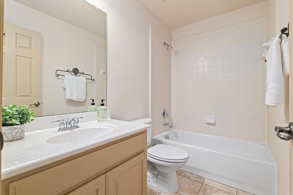 5766 Wellington Lane Property Photo 29
