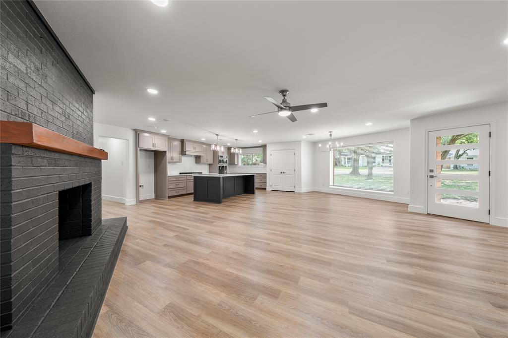 5205 Lockwood Drive Property Photo 12