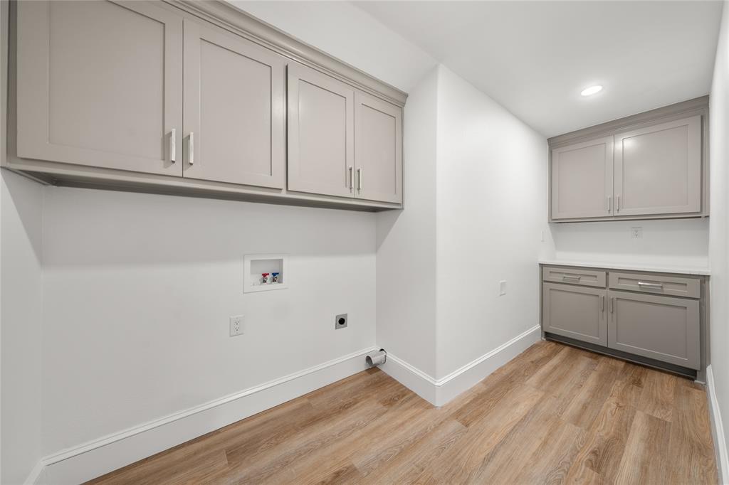 5205 Lockwood Drive Property Photo 24