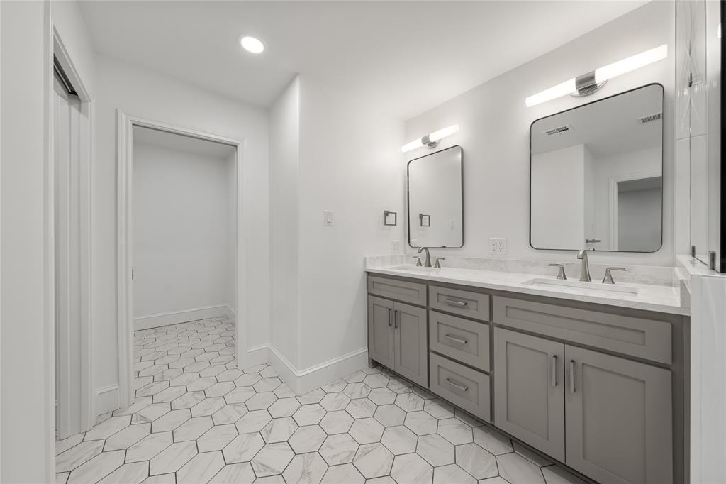 5205 Lockwood Drive Property Photo 28