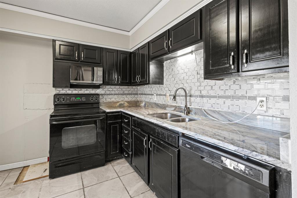 5634 Boca Raton Boulevard 209 Property Photo 3