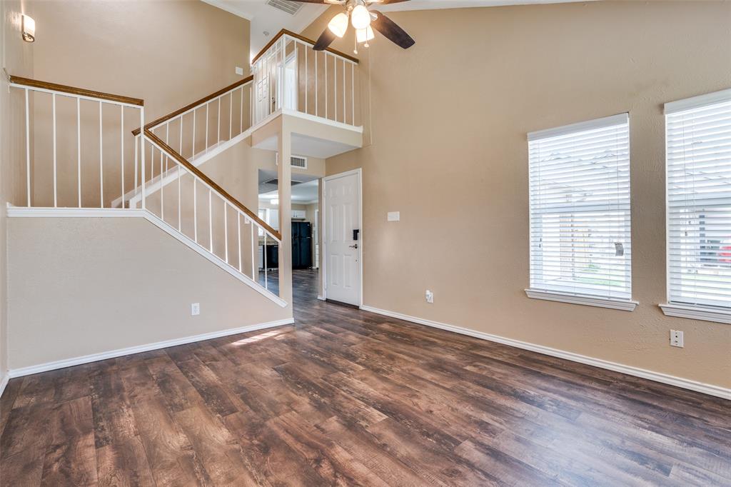 1410 Thackery Drive Property Photo 3