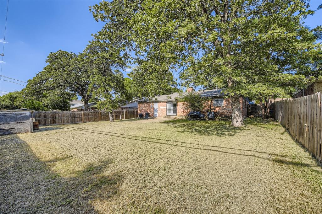 1712 Warren Lane Property Photo 1