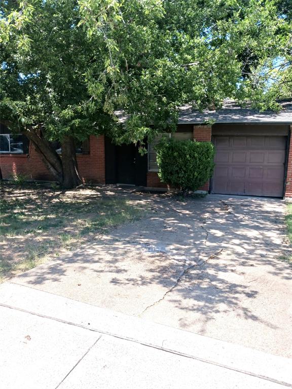 1507 E Lovers Lane Property Photo 1