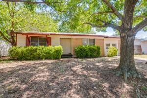704 Tanglewood Drive Property Photo 1