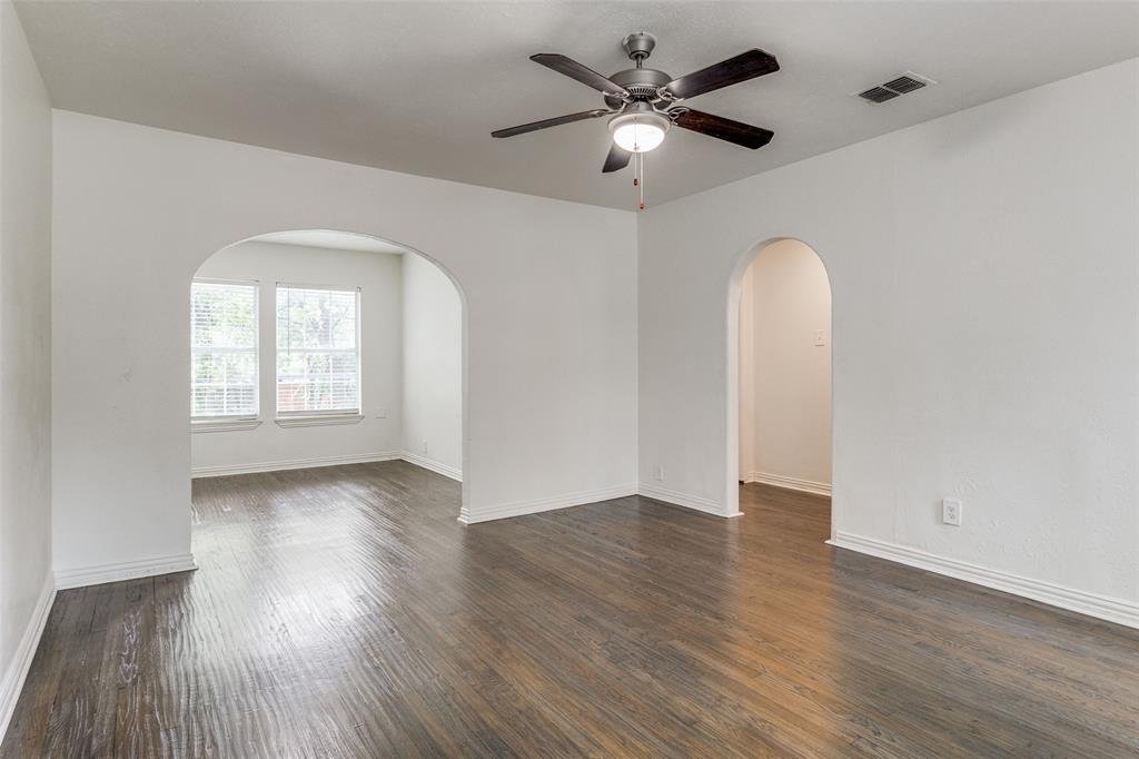 2831 Aster Street Property Photo 6