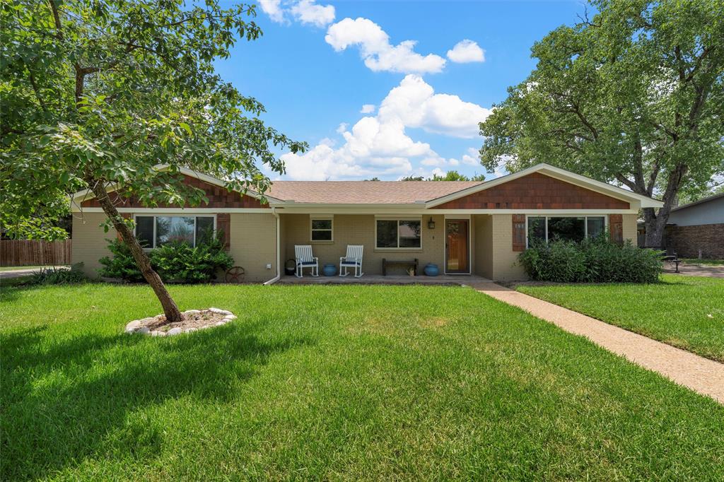 105 Texas Avenue Property Photo 1
