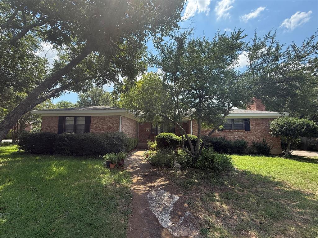605 Clebud Drive